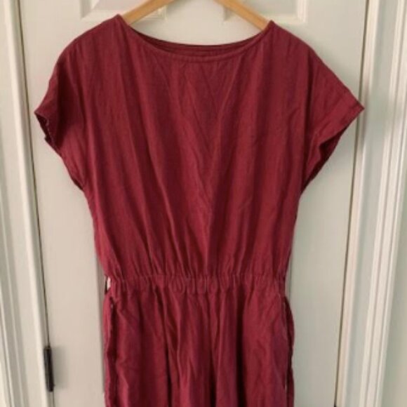 NotPerfectLinen Adelaide Dress in Deep Burgundy, size M/L - Picture 1 of 3